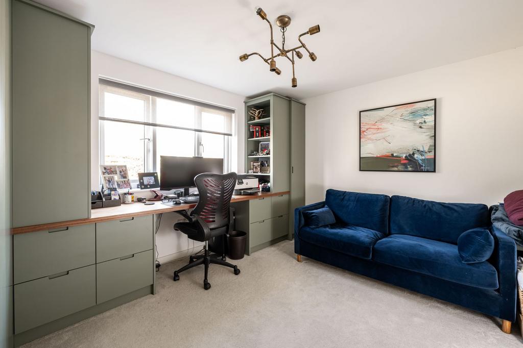 Study / Bedroom 4