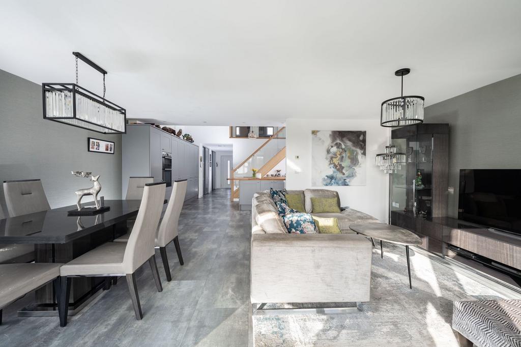 Reception / Dining Room