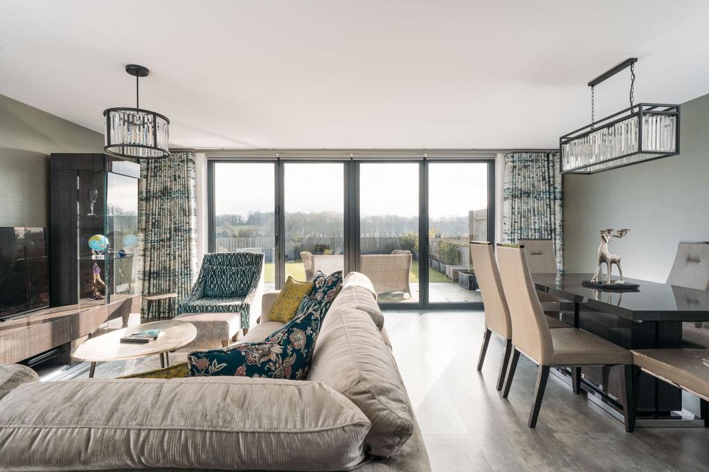 Reception / Dining Room