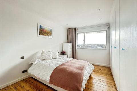 3 bedroom semi-detached house for sale, Grants Close, Mill Hill, London