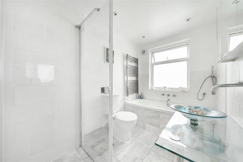 undefined, Grants Close, Mill Hill, London