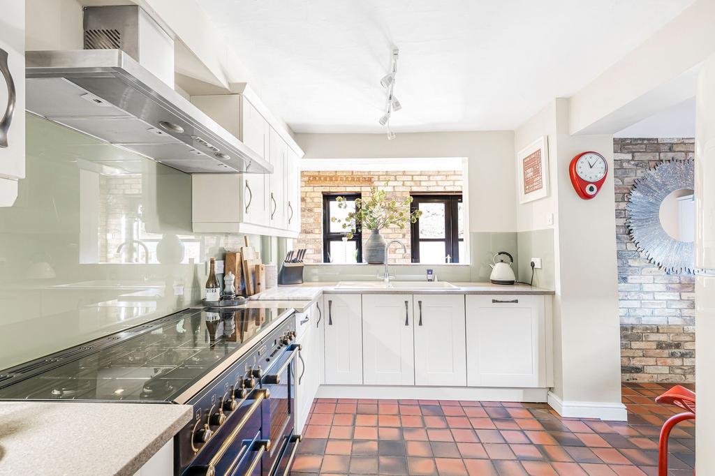 Kitchen/Breakfast Room