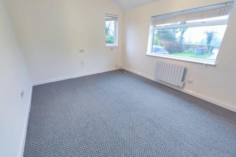 undefined, Rough Hayes, BURTON-ON-TRENT, DE13