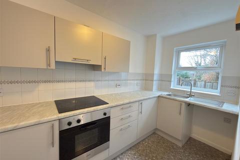 undefined, St Peters Gardens, Farnham GU10