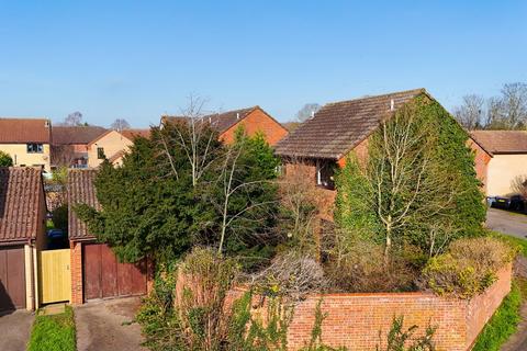 2 bedroom semi-detached house for sale, Bill Rickaby Drive, Newmarket CB8
