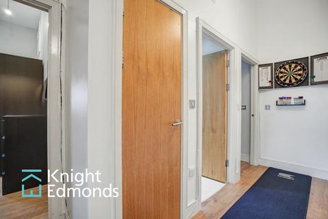 2 bedroom flat for sale, Knightrider Street, Bluecoats Yard Knightrider Street, ME15