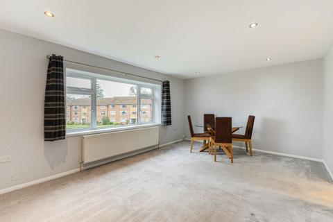 2 bedroom flat for sale, Virginia Water, Surrey