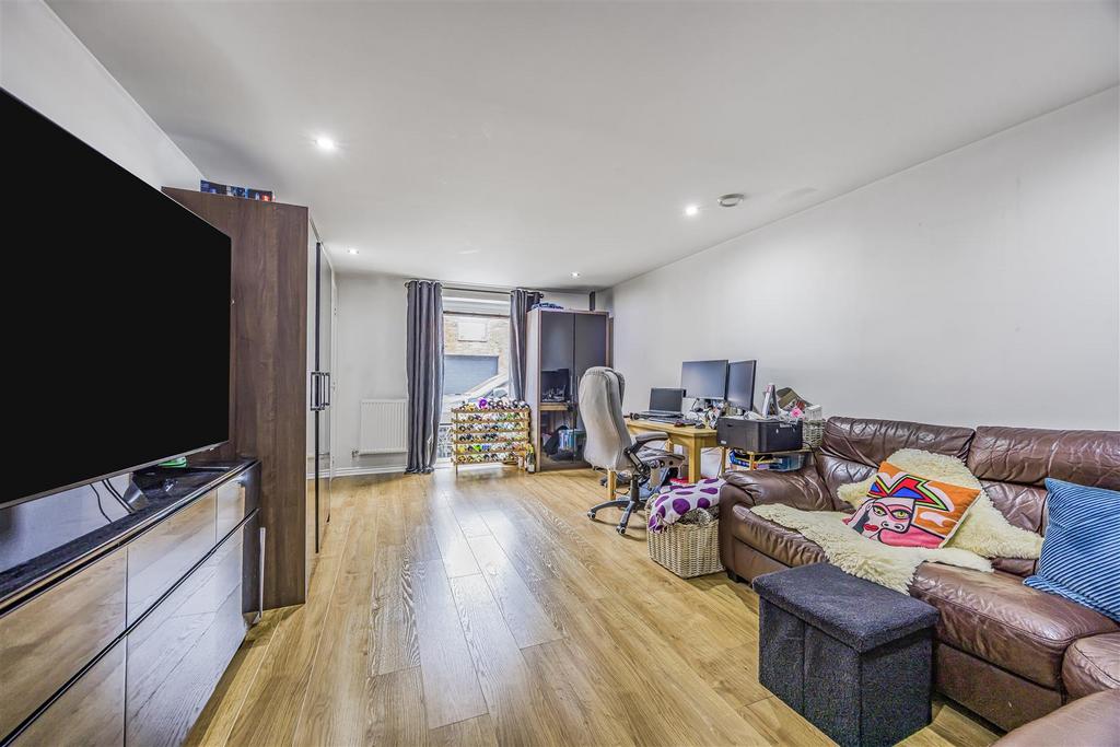 15 Dexter Drive, Denmead-Portico Marketing-O'Hara-2