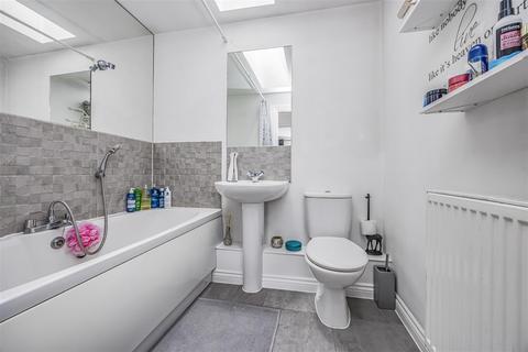 2 bedroom house for sale, Dexter Drive, Waterlooville PO7