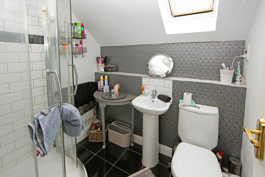 Ensuite