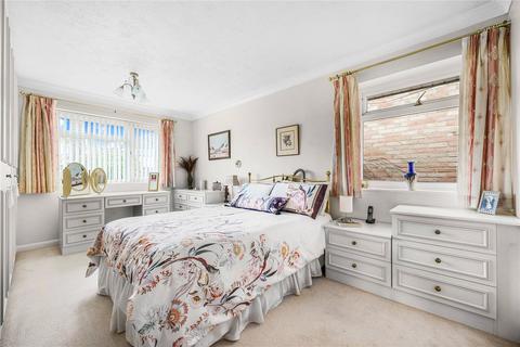 3 bedroom bungalow for sale, Revesby Close, Woking GU24