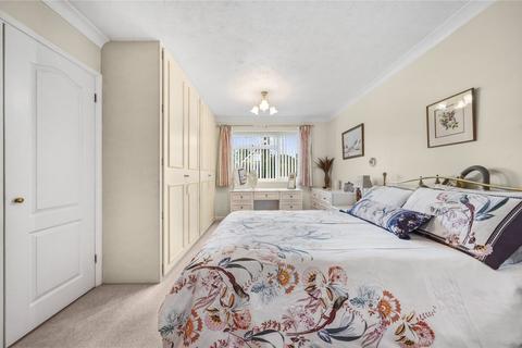 3 bedroom bungalow for sale, Revesby Close, Woking GU24
