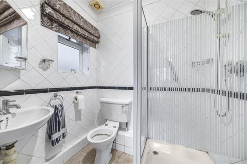 3 bedroom bungalow for sale, Revesby Close, Woking GU24
