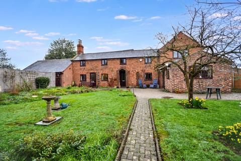 undefined, Bredon, Tewkesbury, Gloucestershire