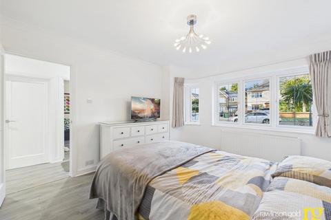 undefined, Chestnut Drive, Harrow Weald