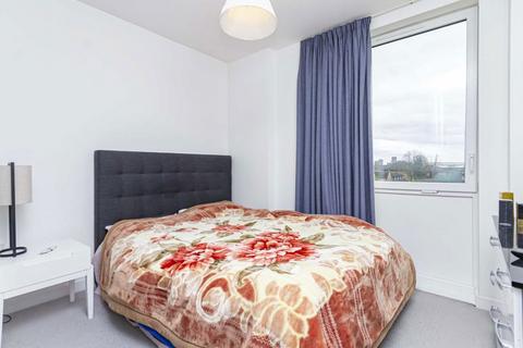 undefined, Holman Drive, Southall UB2