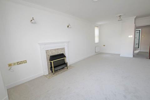 2 bedroom flat for sale, Wilmington Square, Eastbourne, BN21 4DX