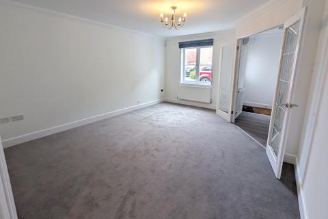undefined, Merchants Close, Woking GU21
