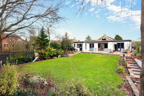 undefined, Bafford Grove, Cheltenham GL53