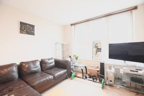 undefined, Pond Road, London, E15