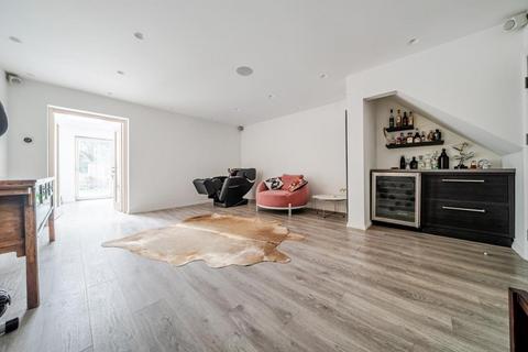 3 bedroom end of terrace house for sale, Camberley,  Surrey,  GU15