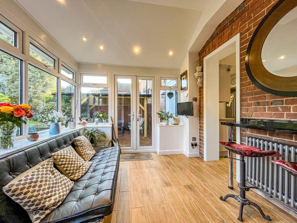 Garden room