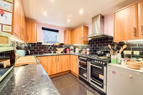 undefined, Wainwright Grove, Liverpool, L19