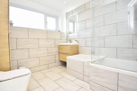 3 bedroom house for sale, Tennyson Avenue, Harrogate, HG1