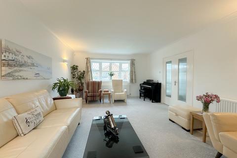 undefined, Topgate Close, Heswall, CH60