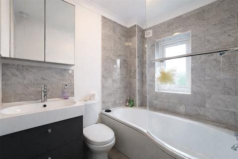 2 bedroom detached house for sale, Summerfield Drive, Sleaford, Lincolnshire, NG34