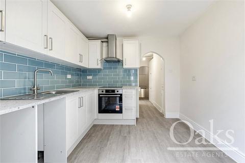 2 bedroom maisonette to rent, Farnley Road, South Norwood