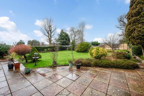5 bedroom detached house for sale, PORTSMOUTH ROAD, HORNDEAN