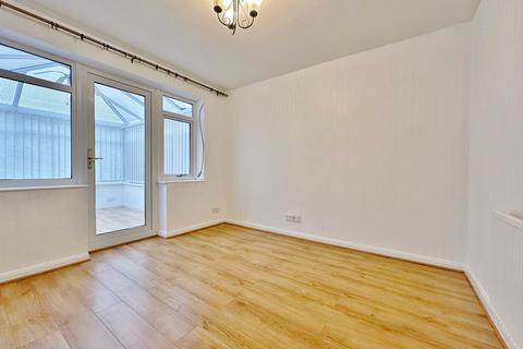 undefined, Kings Drive, Thingwall, CH61