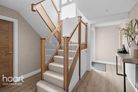 4 bedroom detached house for sale, Oaks Drive, Lexden