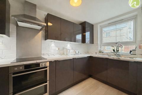 undefined, Addington Close, Stanford-Le-Hope, SS17