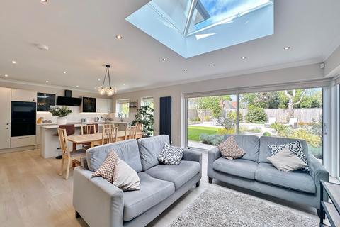 4 bedroom detached house for sale, The Parade, Parkgate, CH64