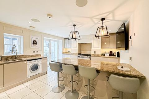 undefined, Falkner Street, Liverpool, L8