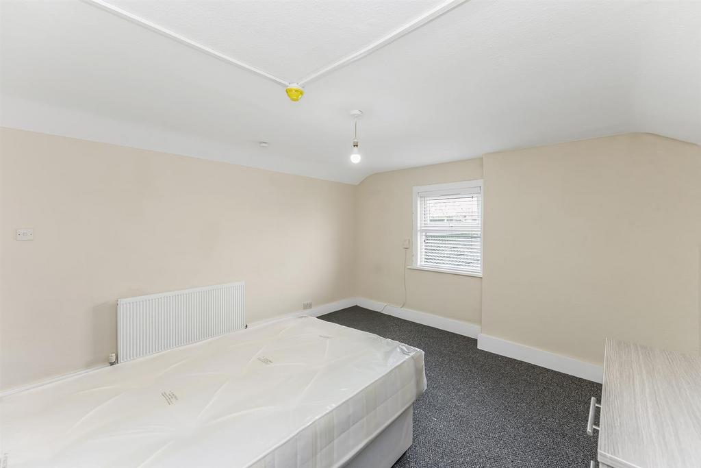 425 high road-5.jpg