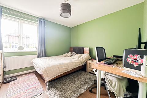 2 bedroom flat for sale, Pitville Road, Liverpool, L18