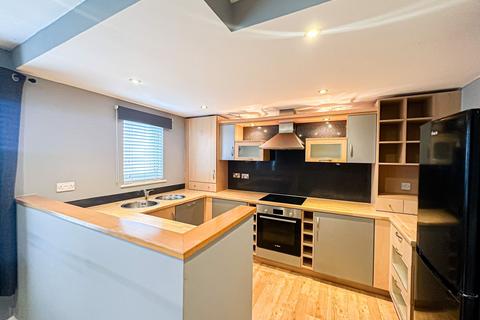 2 bedroom flat for sale, Ellerman Road, Liverpool, L3