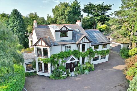 undefined, Tower Road North, Heswall, CH60