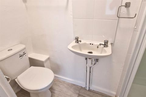 undefined, Stapleford Road, Stapleford Abbotts