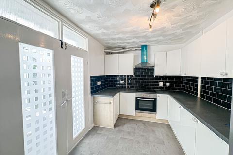 undefined, Blomfield Road, Liverpool, L19