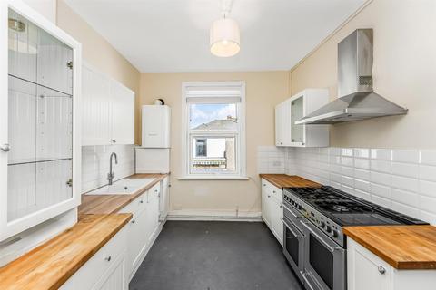 undefined, High Road, Woodford Green