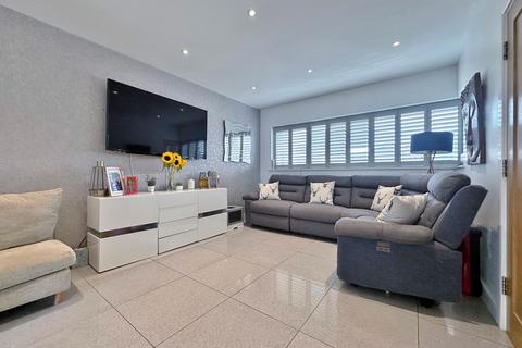 undefined, Seven Acres Lane, Wirral, CH61