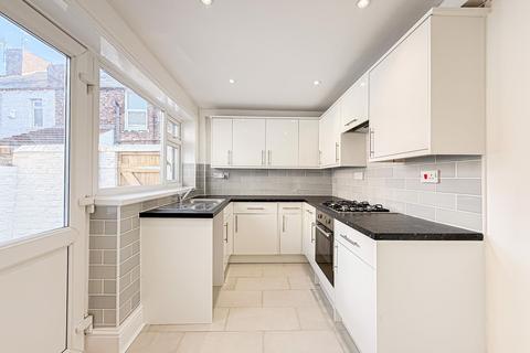 3 bedroom terraced house for sale, Woodhall Road, Liverpool, L13