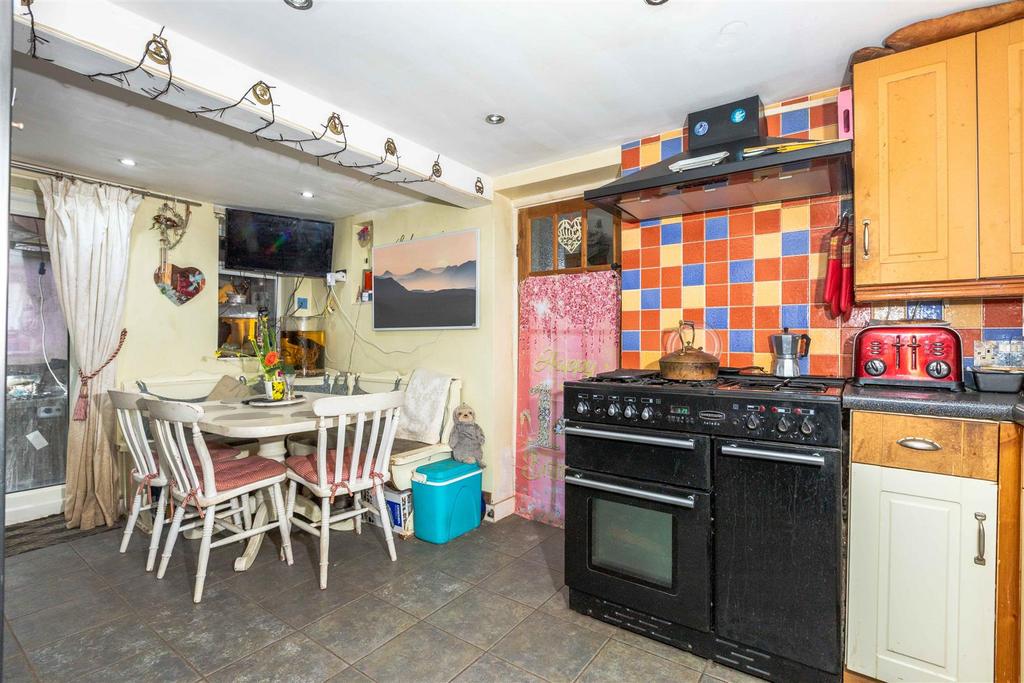 Cottage-14.jpg