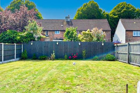 undefined, Murry Close, Liverpool, L12