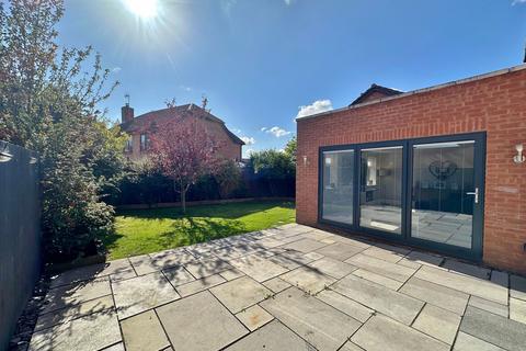 4 bedroom house for sale, Aston Close, Prenton, CH43