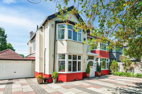 Queens Drive, Wavertree, L15